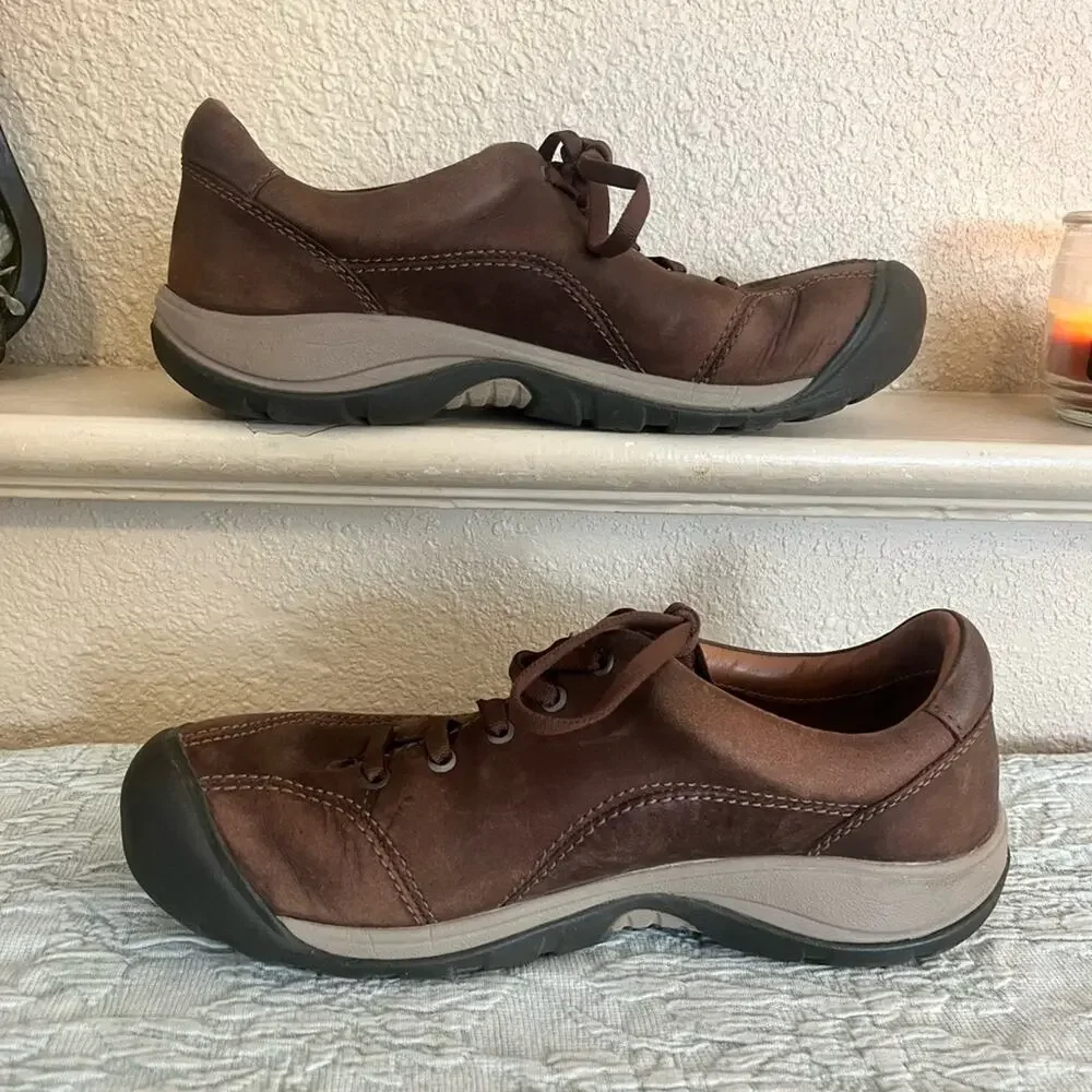 Keen Women’s Presidio 2 Leather Low Top Sneaker Size 9.5 Casual Comfort Brown